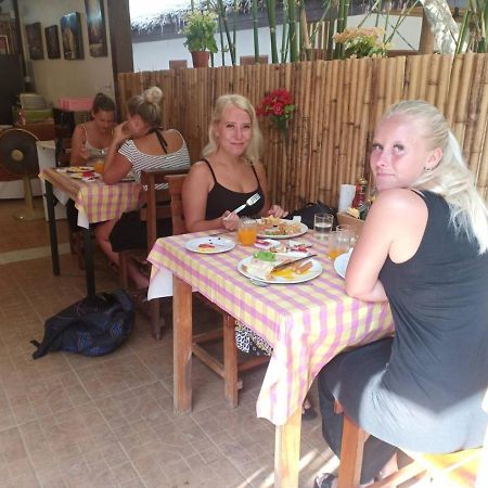 อ่าวนาง เกสท์ โฮม Hotel Ao Nang ภายนอก รูปภาพ