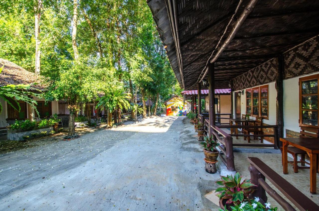 อ่าวนาง เกสท์ โฮม Hotel Ao Nang ภายนอก รูปภาพ
